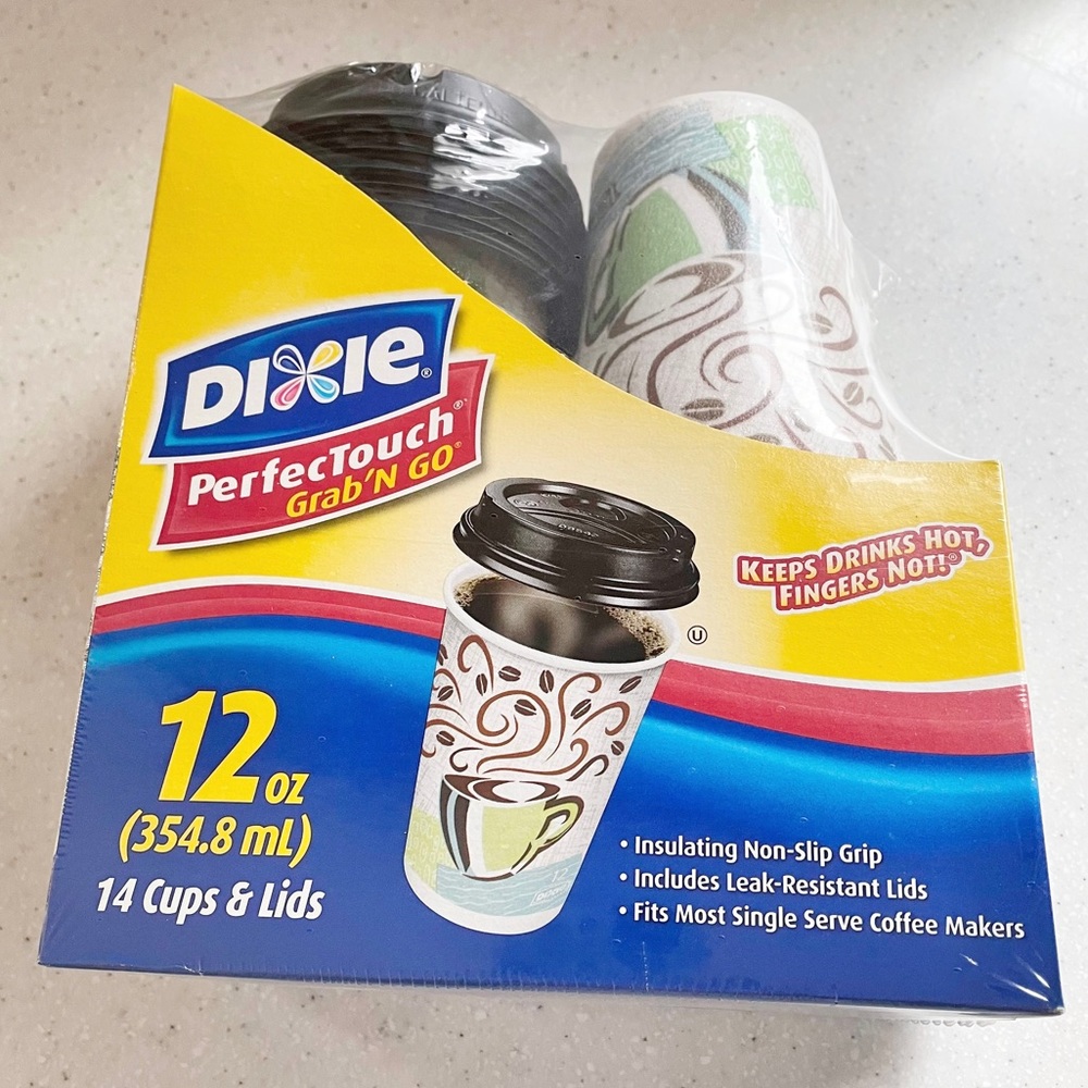 Dixie PerfectTouch Grab ‘N Go 12-oz Insulated Cups with Lids